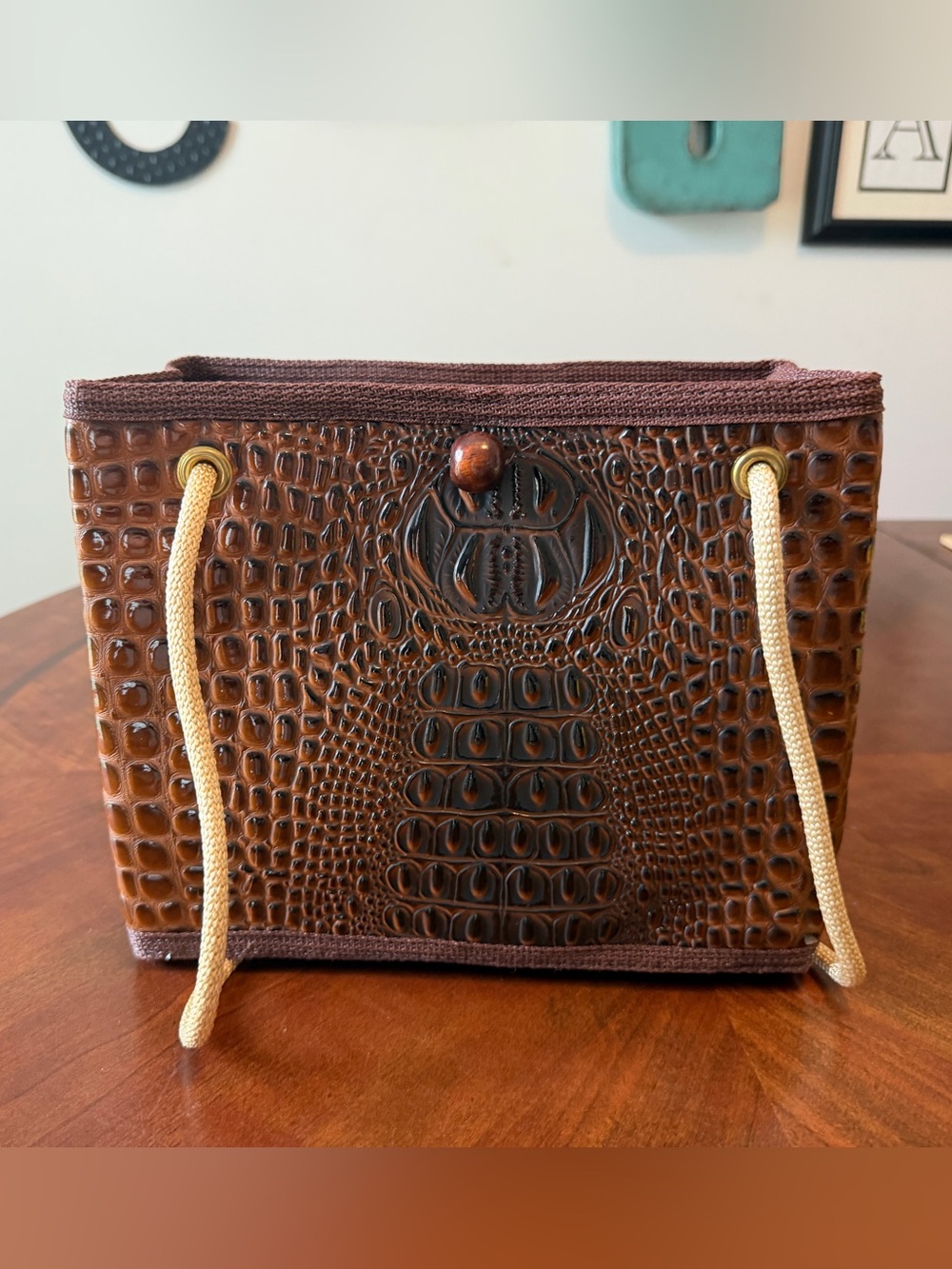 Vintage Crocodile Embossed Leather Rattan Purse Elegance Collection Square Bag